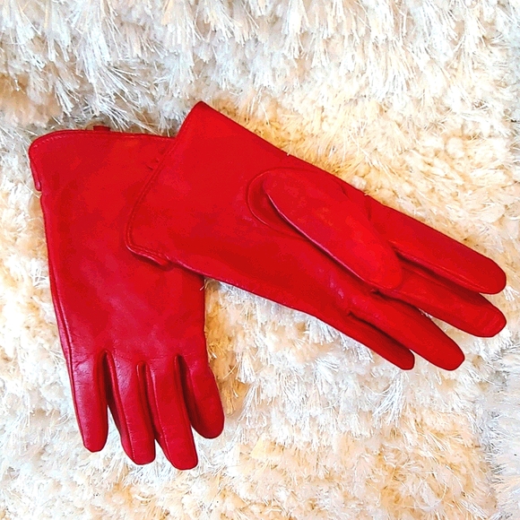 Echo Accessories - Echo Red Leather Gloves